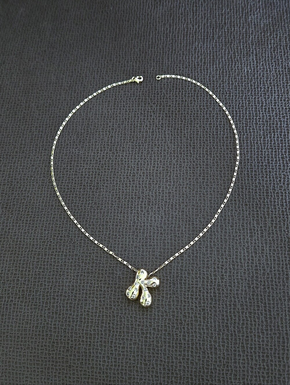 Gemelli👭 Puffy Letter "K" Initial Pendant Necklace - Picture 6 of 16